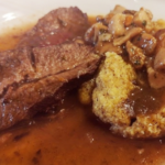 Polenta und geschmortes Rindfleisch