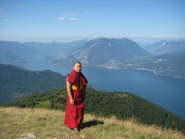 Tibetan monk in Giumello